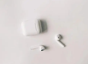 供应商开始运送苹果AirPods3的组件预计今年